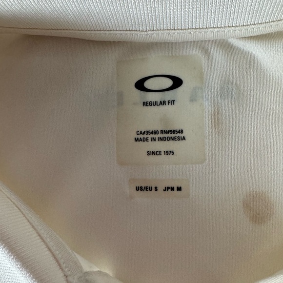 Oakley golf shirt - Picture 2 of 2